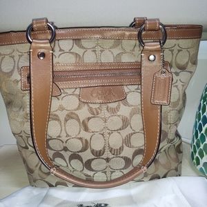 Signature Canvas Coach SV/Light Saddle Shoulder Bag
